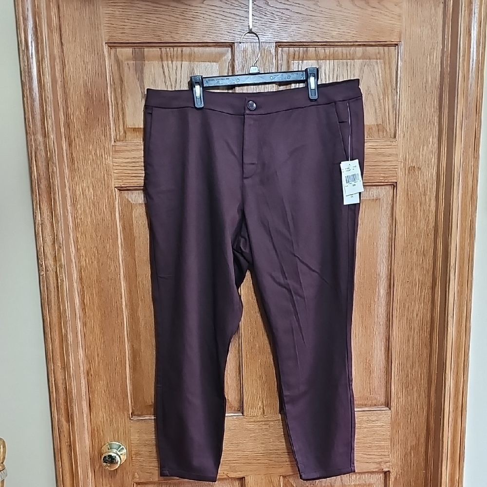 Kut From The Kloth Burgundy Mia Skinny Pants Size 20W NWT